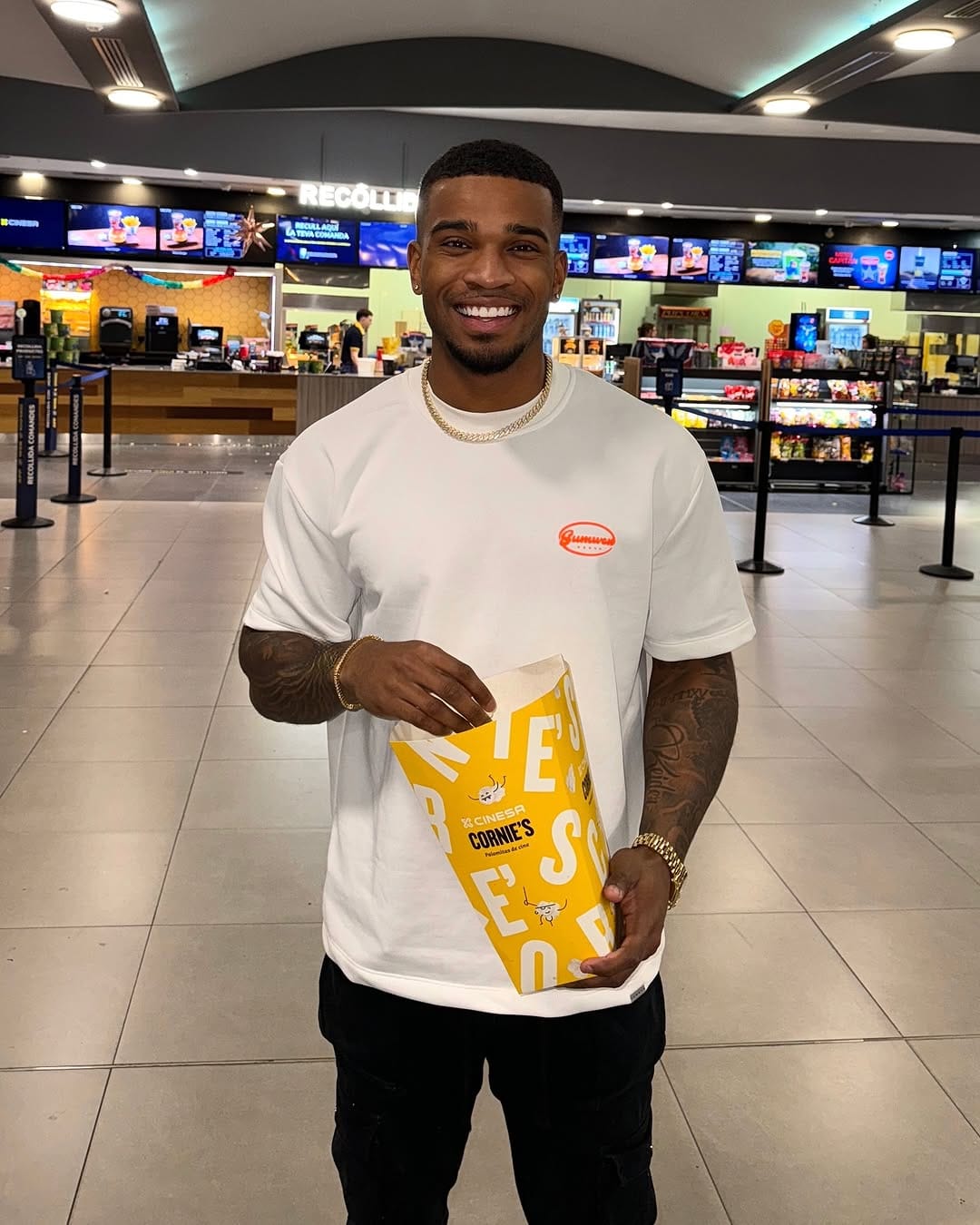 Post 9 by 𝐀𝐧𝐝𝐫é𝐬 𝐑𝐢𝐚𝐬𝐜𝐨𝐬 on Instagram (carousel)