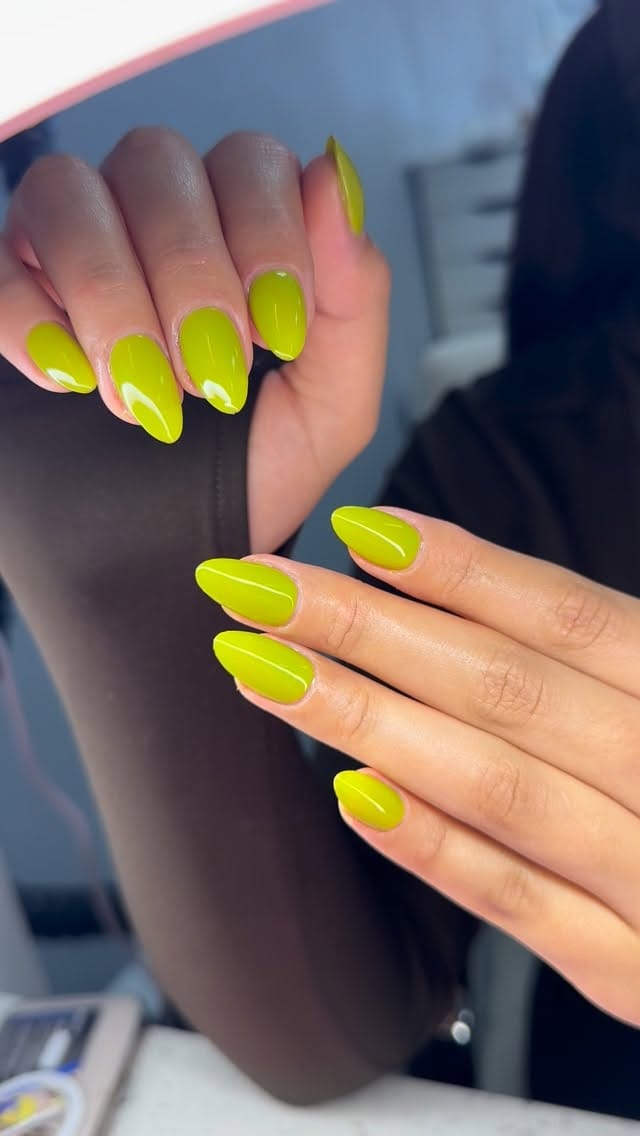 Post 8 by GLAM NAILS & SPA on Instagram (video)