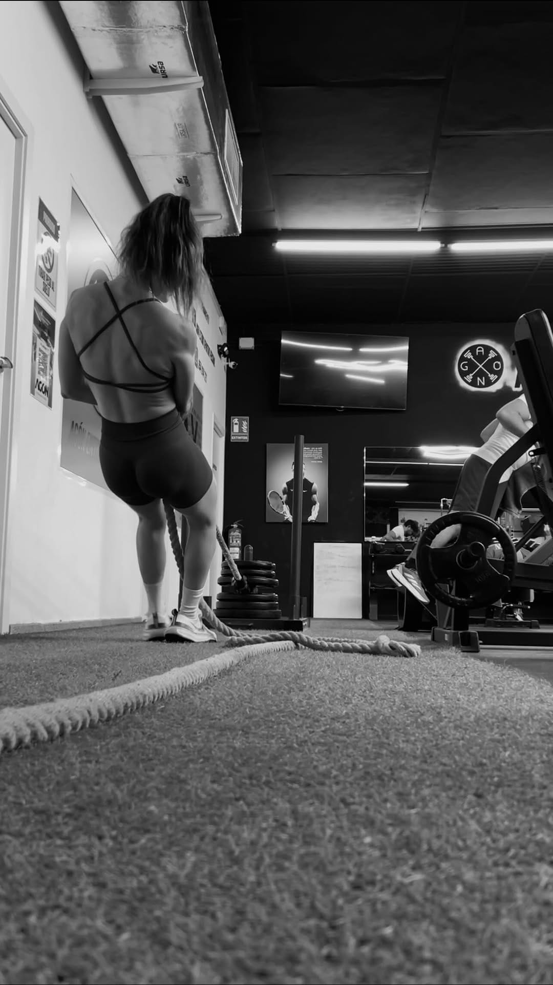 Post 1 by ANDREA MAYOR on Instagram (video)
