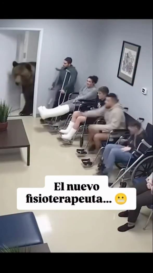 Post 7 by Todomedico Ⓡ uniformes médicos | homecare y equipos médicos💙 on Instagram (video)