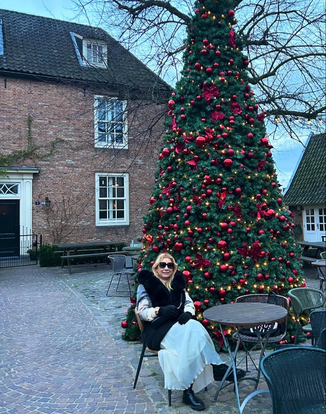 Post 8 by Marta on Instagram (image)