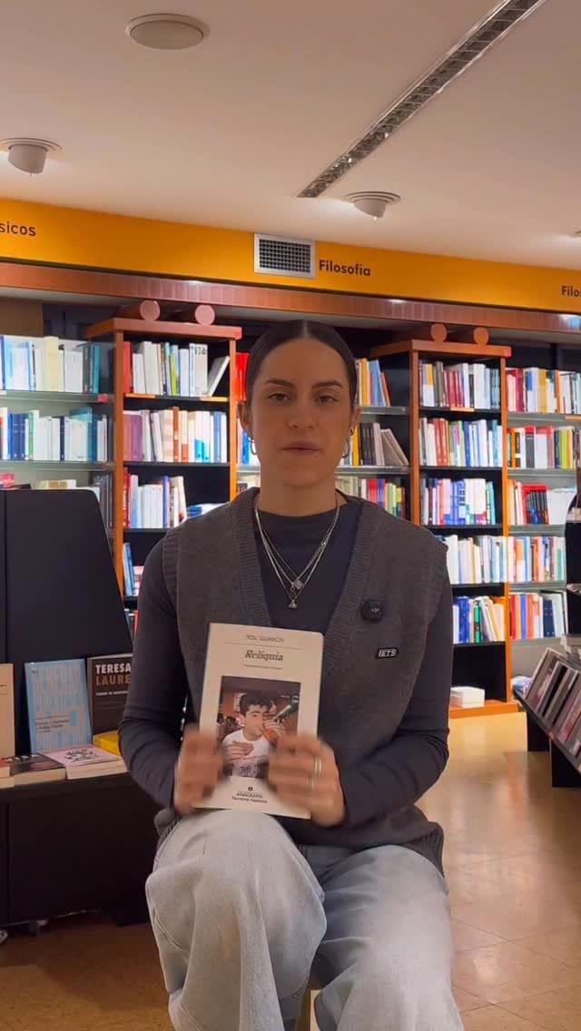Post 3 by Librería Cervantes on Instagram (video)