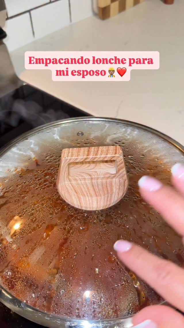 Post 1 by Araceli Valencia on Instagram (video)