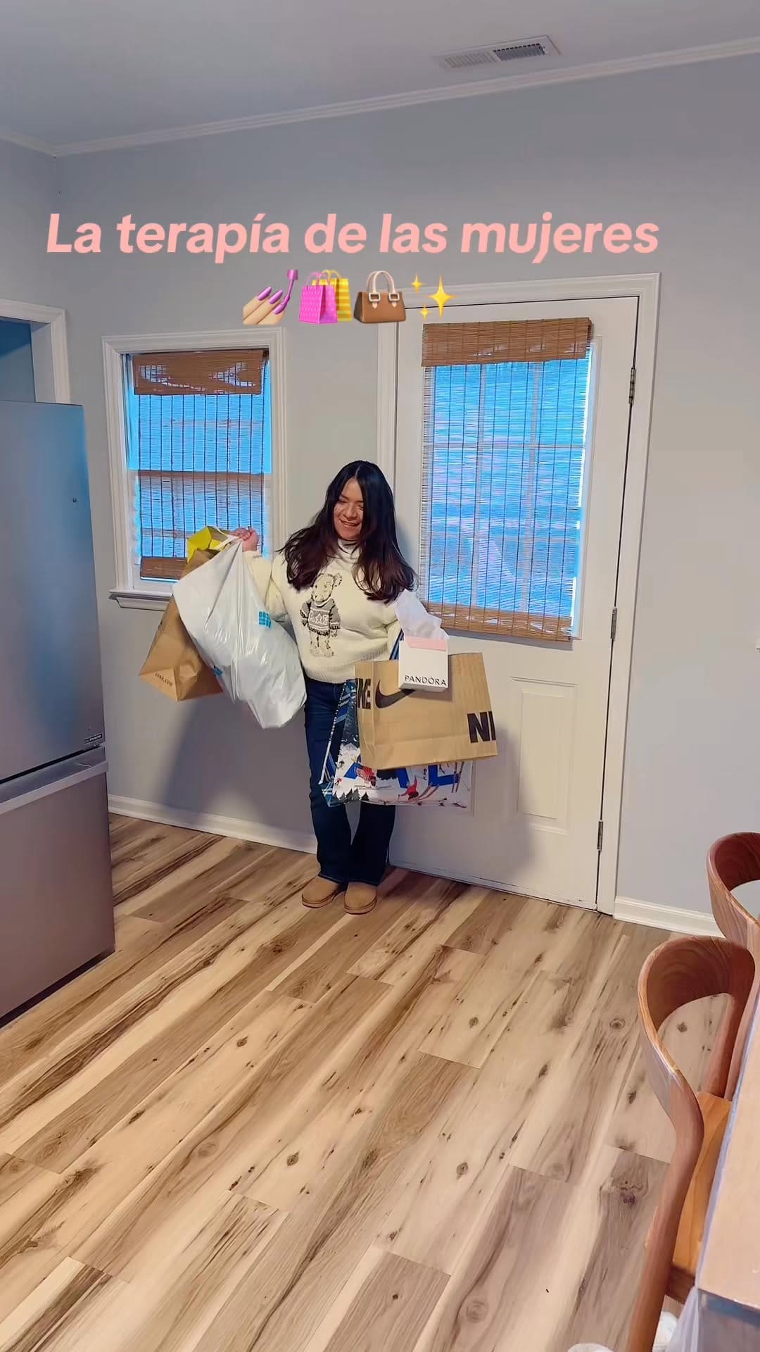 Post 3 by Araceli Valencia on Instagram (video)