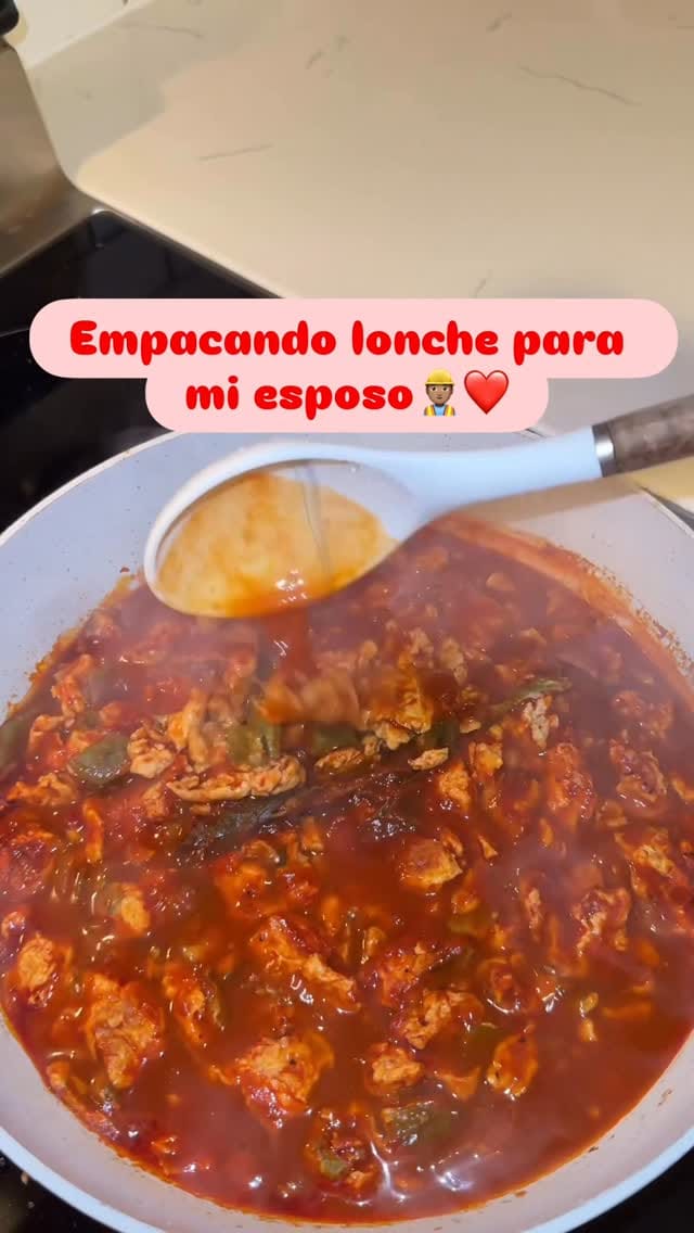 Post 2 by Araceli Valencia on Instagram (video)