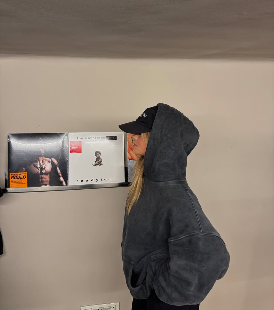 Post 1 by 𝐍 𝐄 𝐑 𝐄 𝐀   𝐑 𝐈 𝐂 𝐎  ;) on Instagram (carousel)