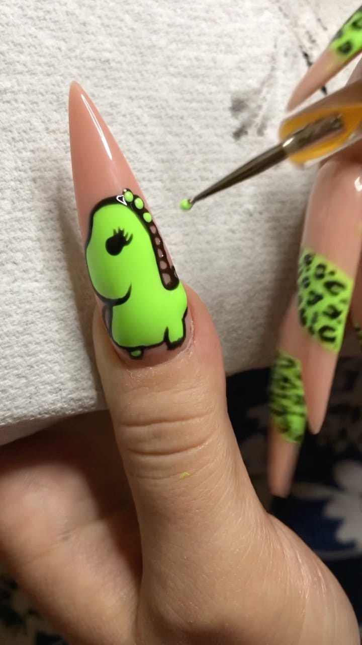Post 10 by @susinails_21 on Instagram (video)