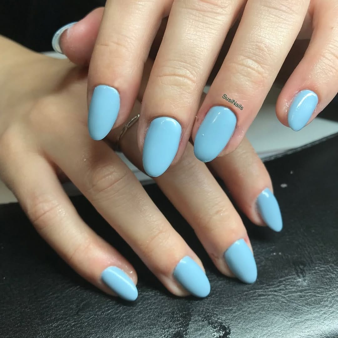 Post 3 by @susinails_21 on Instagram (image)