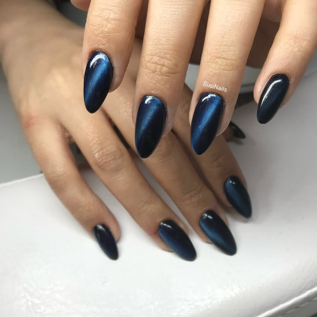Post 6 by @susinails_21 on Instagram (image)