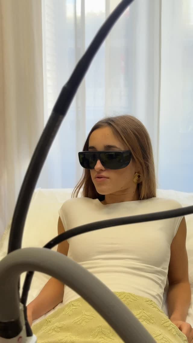 Post 6 by 𝗗𝗘𝗥𝗠𝗘𝗦 on Instagram (video)