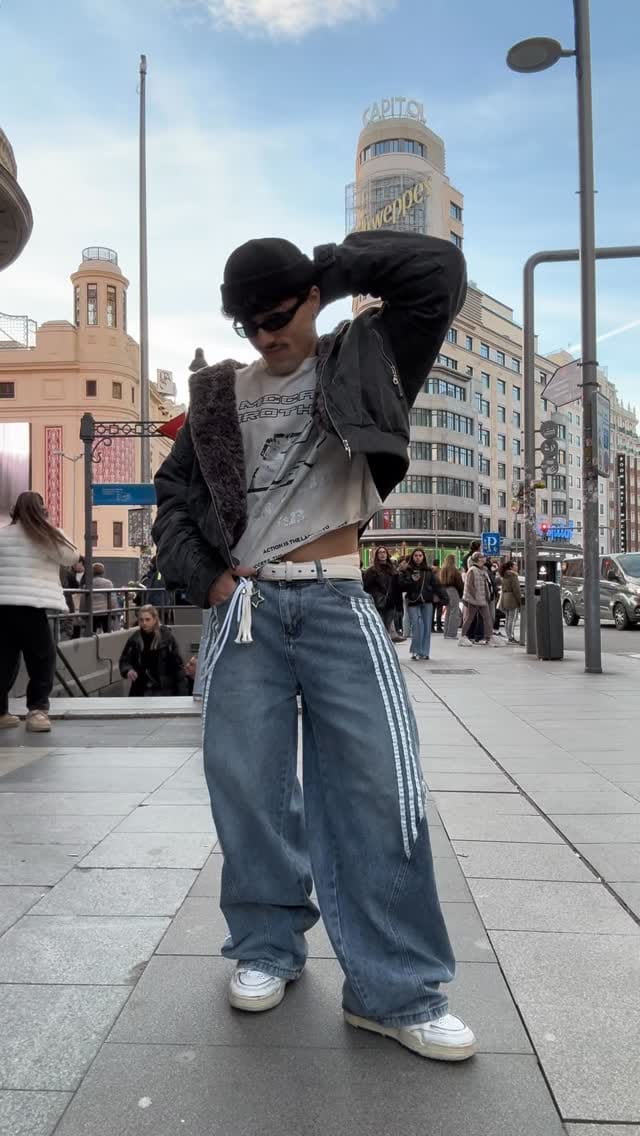 Post 3 by MARIO MIGUEL on Instagram (video)
