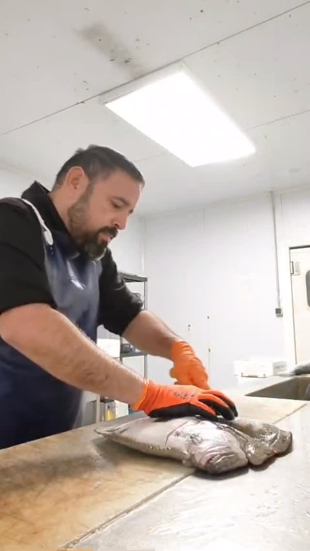 Post 3 by Mariscos Anamar on Instagram (video)