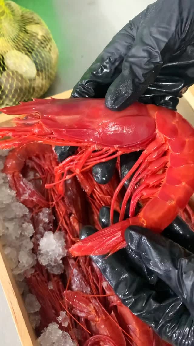 Post 9 by Mariscos Anamar on Instagram (video)