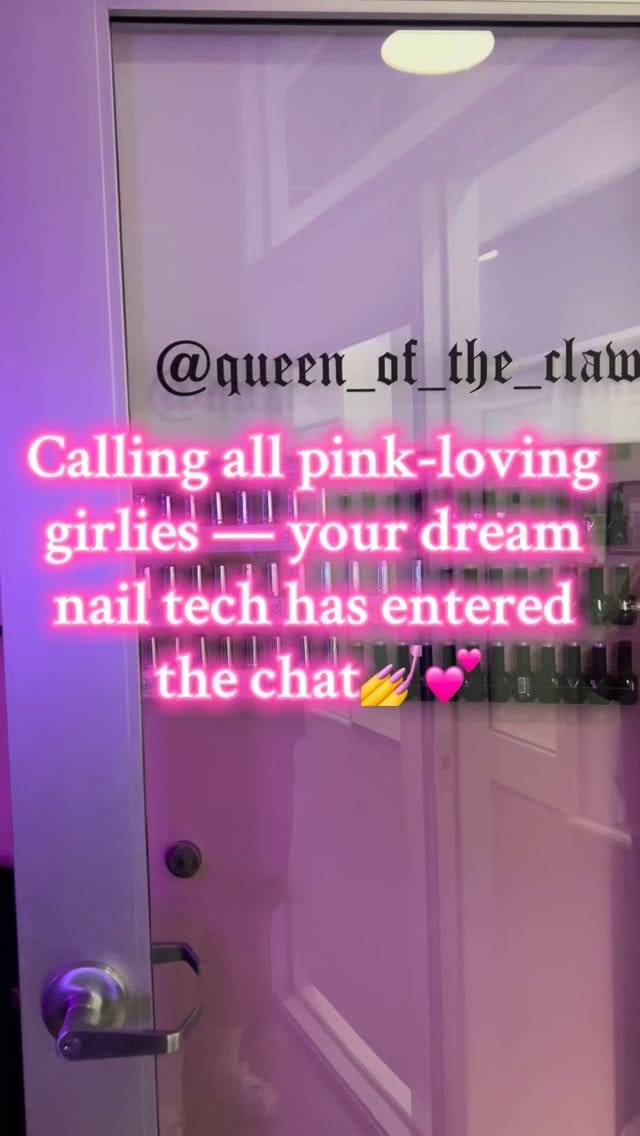 Post 9 by Queen of the Claws on Instagram (video)