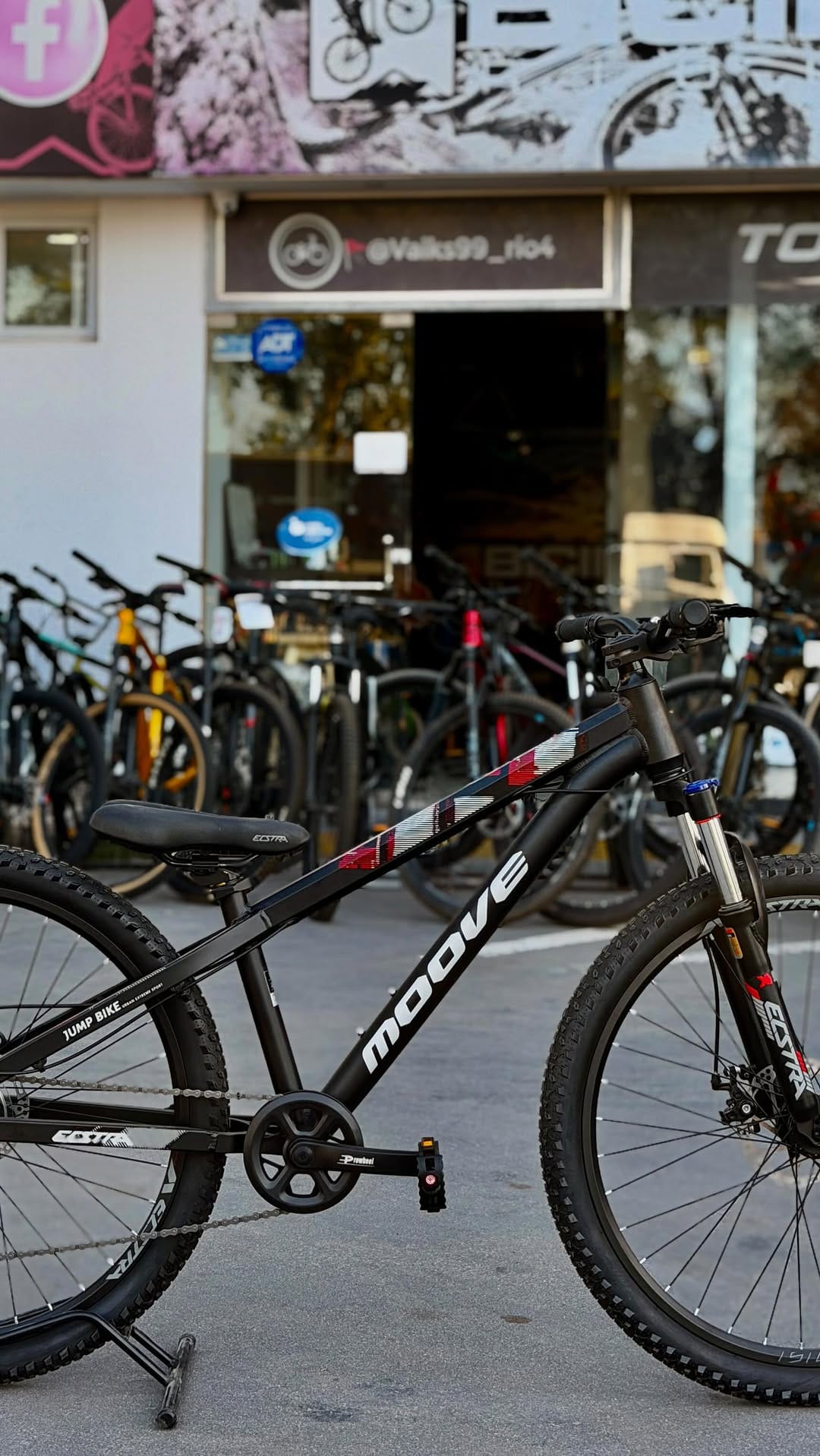 Post 3 by BICIMANIA BIKE & STORE on Instagram (video)