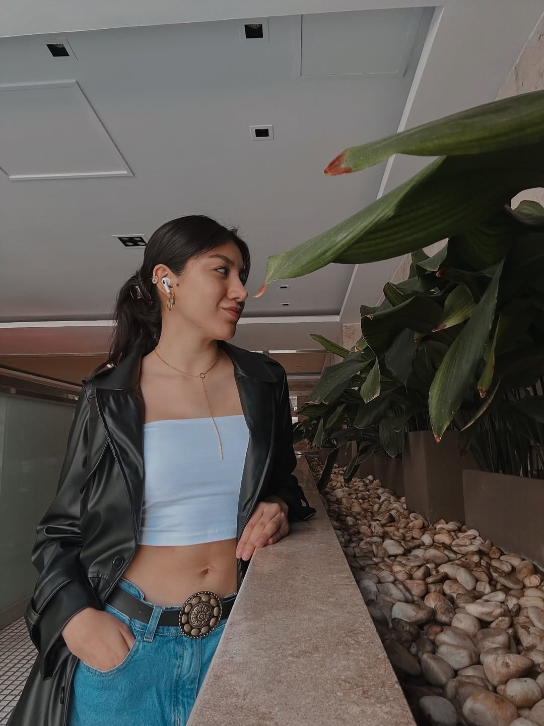 Post 5 by Rosario Burgos | Modelo on Instagram (carousel)