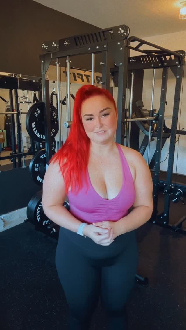 Post 1 by Brandee Mandella | Online Fitness Coach on Instagram (video)