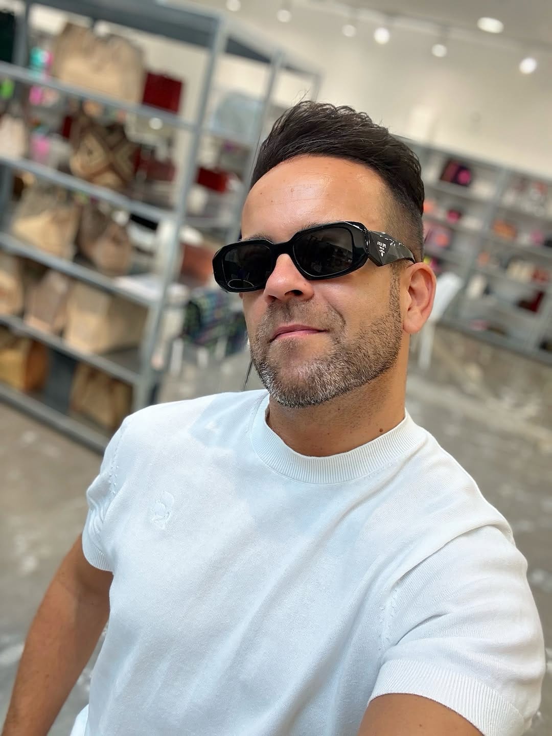 Post 6 by Ruben on Instagram (image)