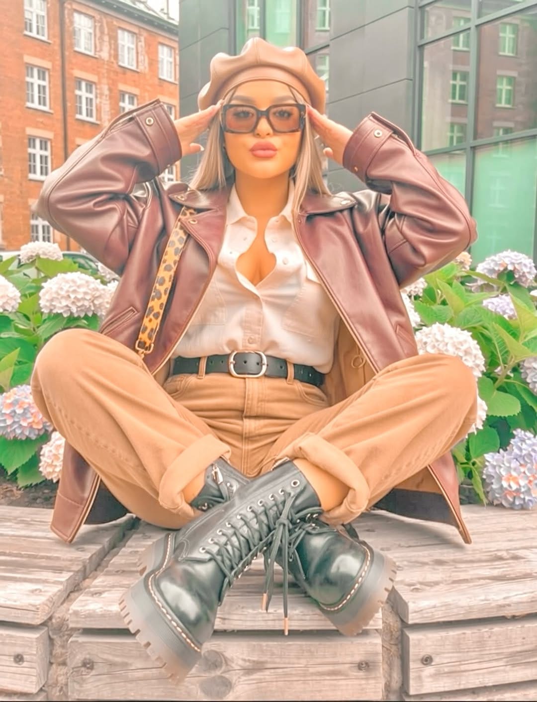 Post 8 by ALANA WAVES on Instagram (image)