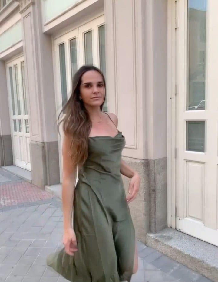 Post 6 by ALO NUI on Instagram (video)
