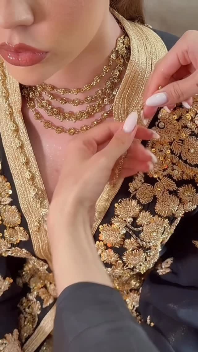 Post 3 by ZIANA NEGAFA UMIMIS✨ on Instagram (video)