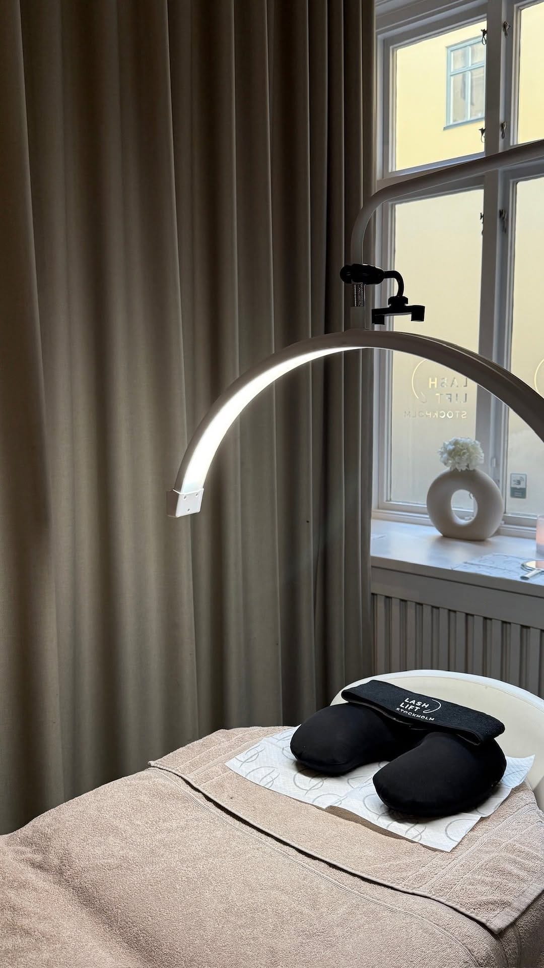 Post 2 by LASH LIFT STOCKHOLM on Instagram (video)