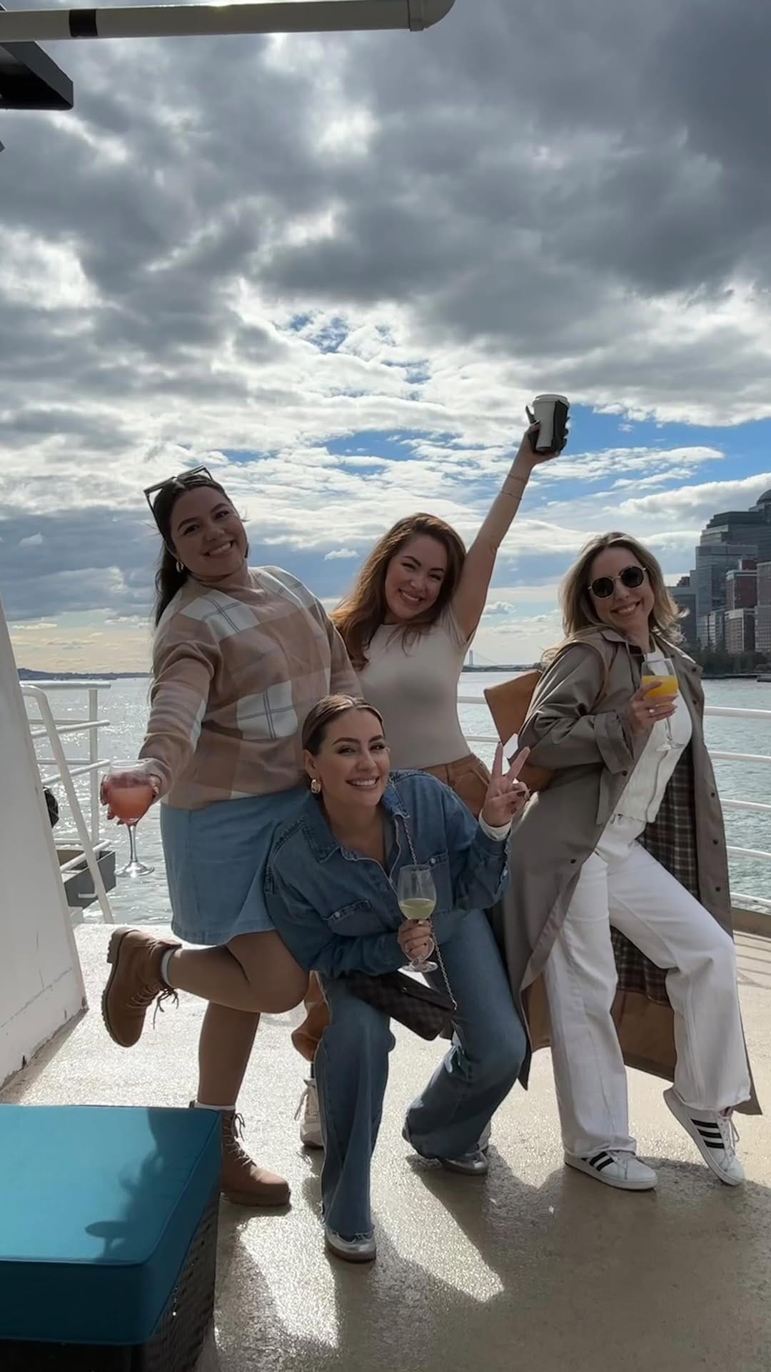 Post 8 by 𝓛𝓾𝓬𝓮𝓻𝓸 𝓚𝓻𝓲𝓿𝓪𝓷𝓮𝓴| Emerald Coast Fl Stylist & Extension Expert on Instagram (video)