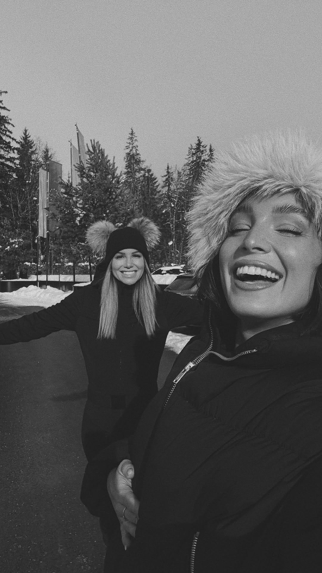 Post 5 by Julia Römmelt on Instagram (video)