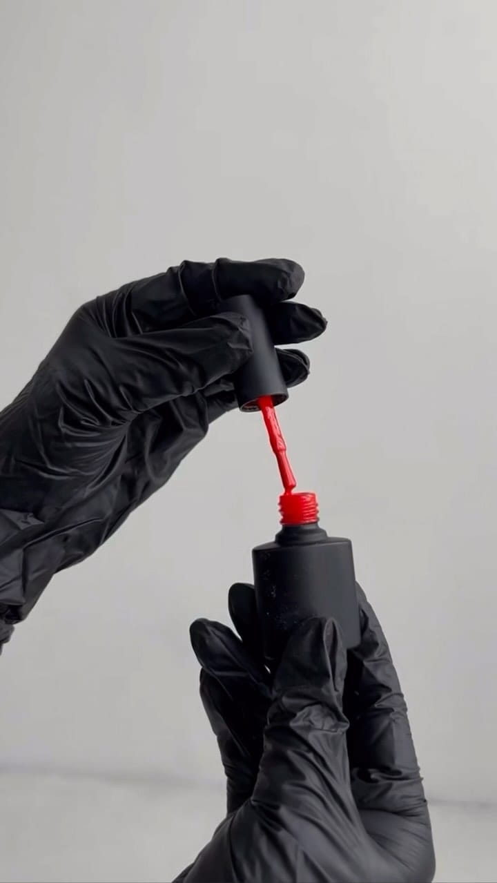 Post 9 by Perfect Nails BCN on Instagram (video)