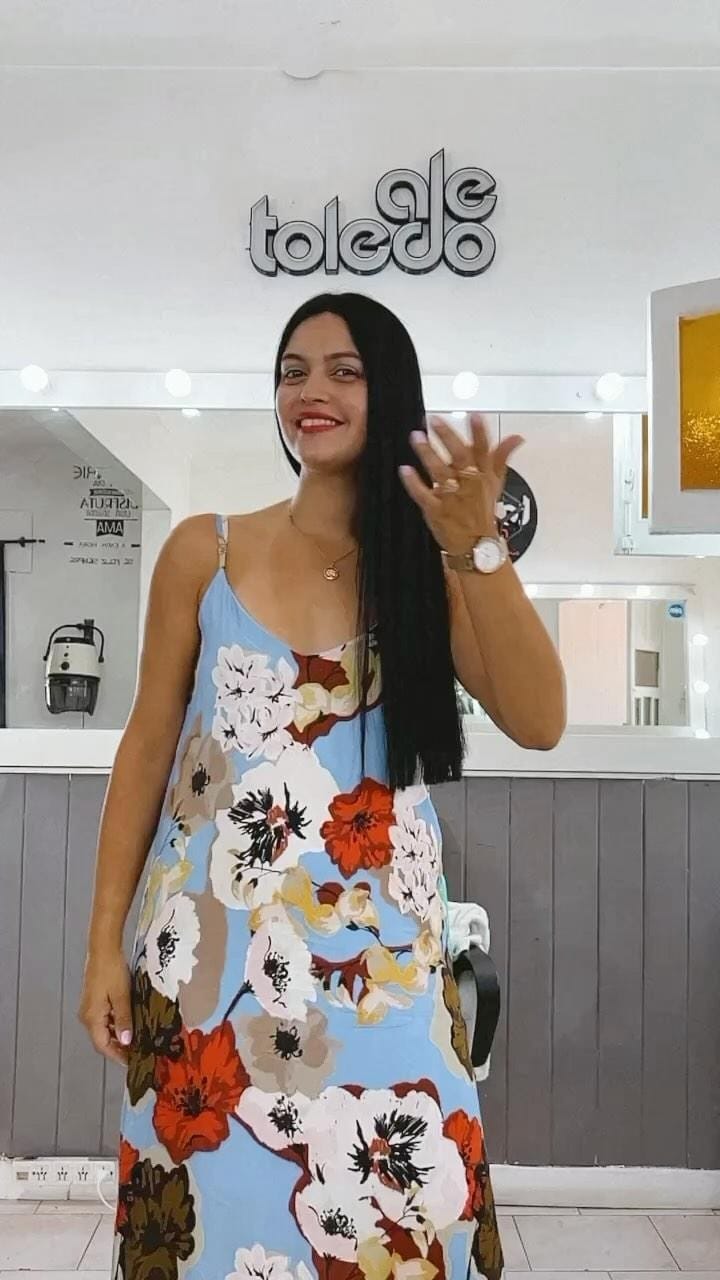 Post 9 by Ale Toledo Peluqueros on Instagram (video)