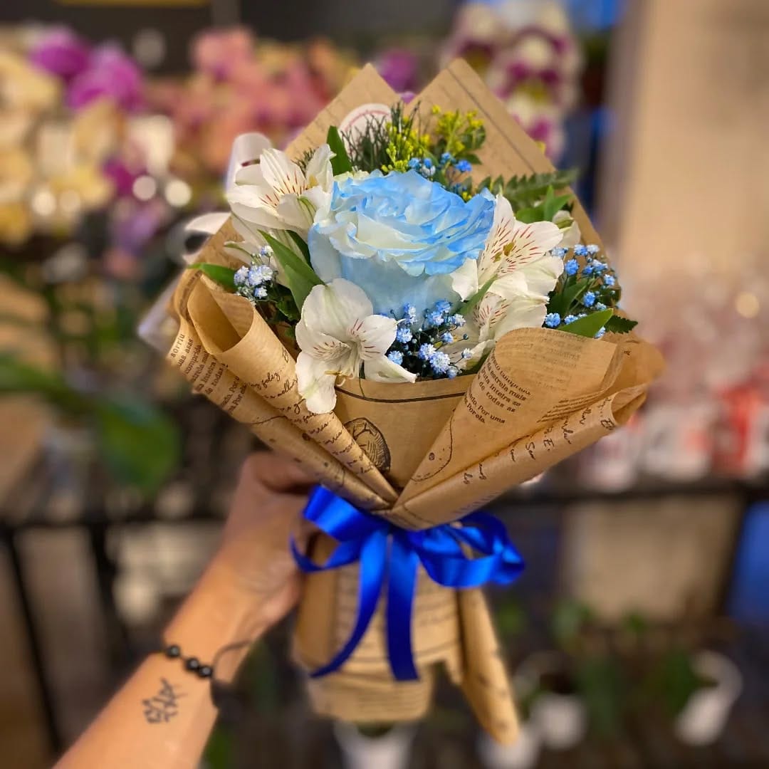 Post 3 by Floricultura Cabana das Flores on Instagram (image)
