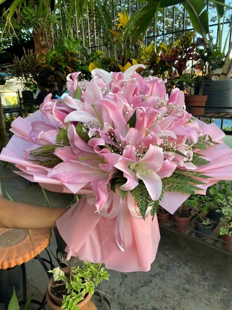 Post 4 by Floricultura Cabana das Flores on Instagram (image)