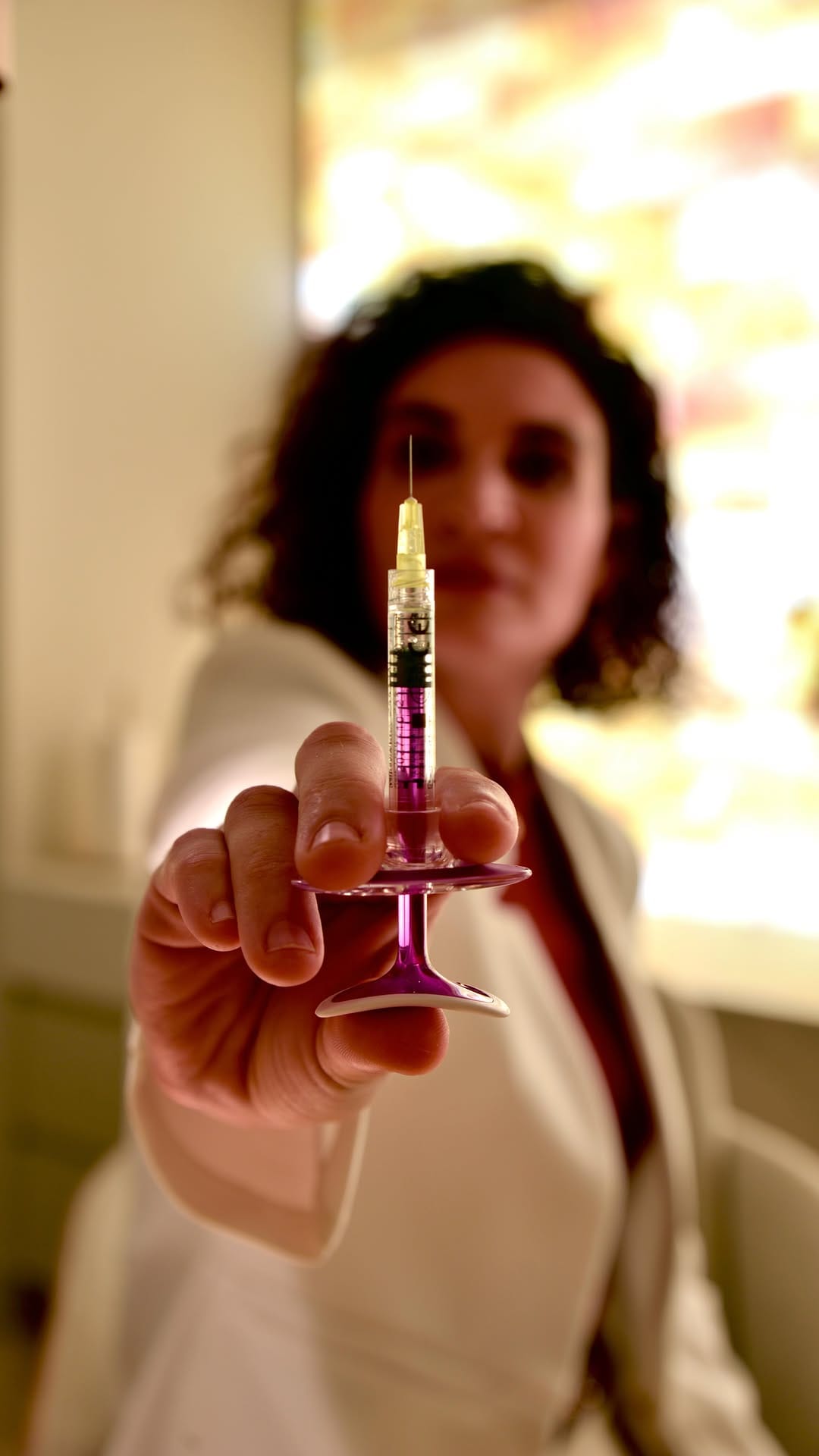 Post 6 by Clinicas Virtud Estética - Medicina Estética on Instagram (video)