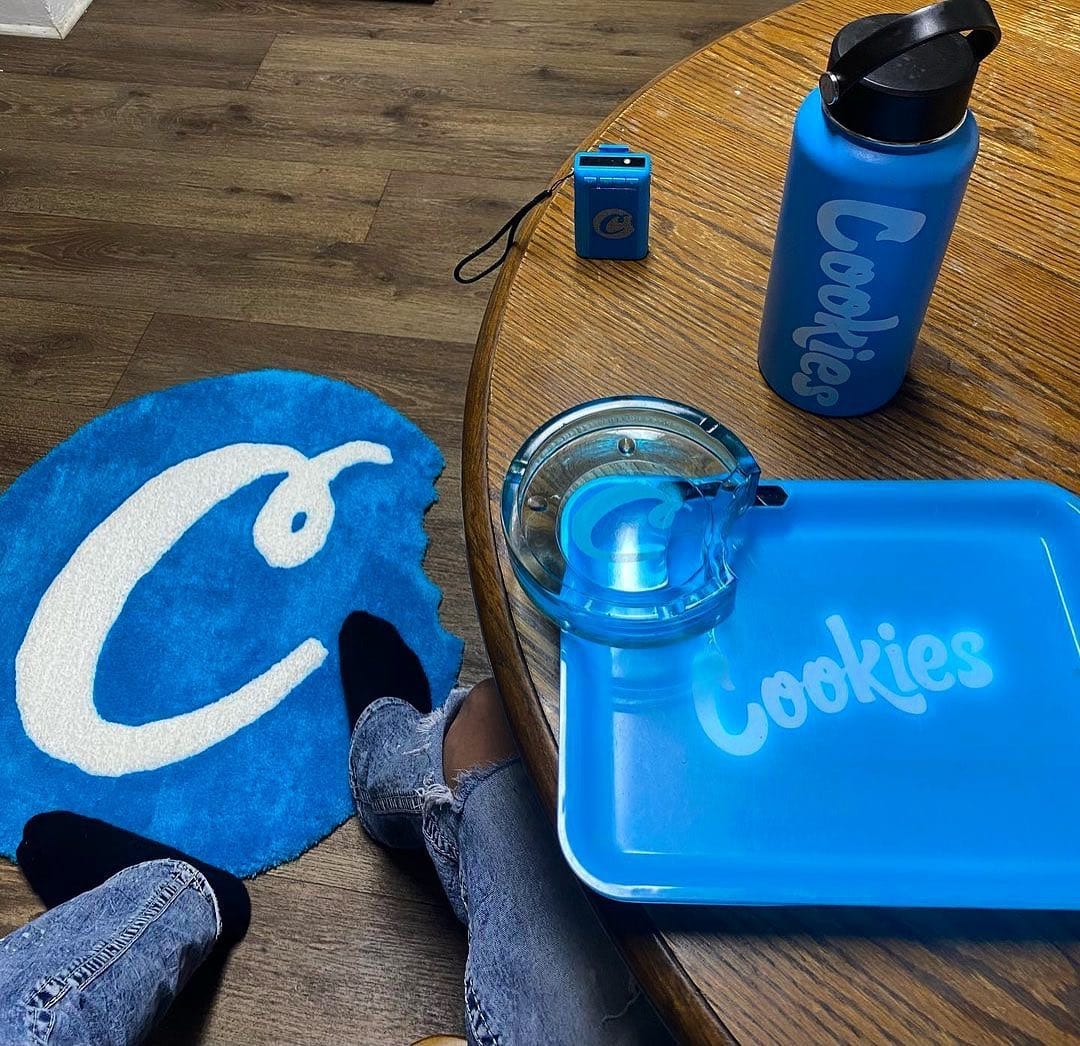Post 3 by Cookies Clothing Barcelona on Instagram (image)