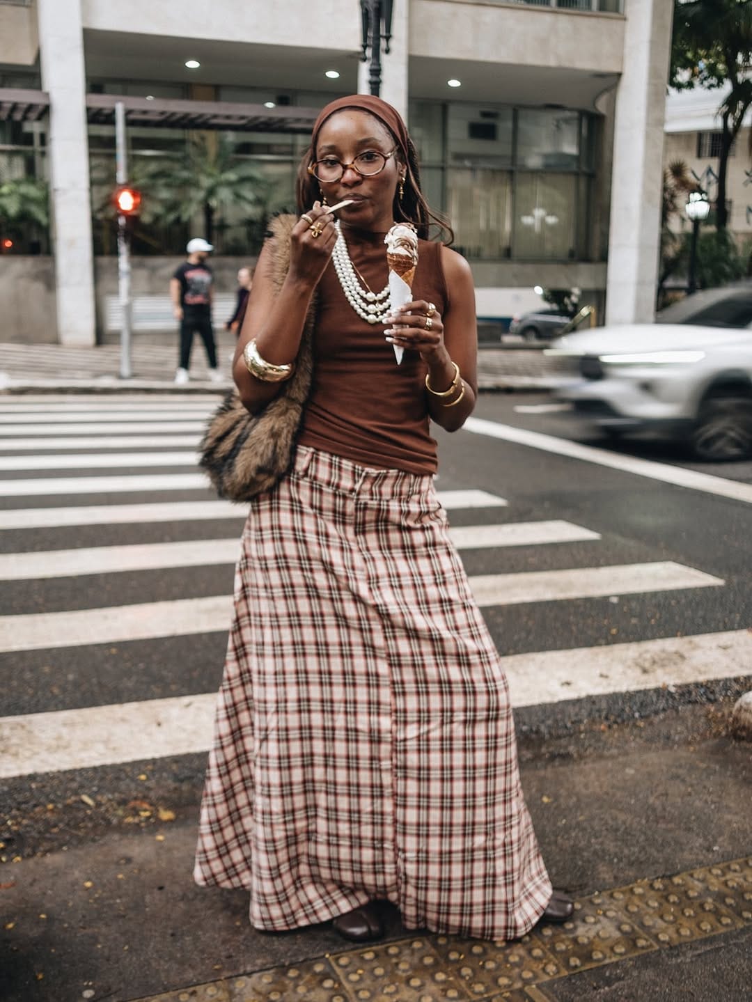 Post 7 by Vitória Nicolau on Instagram (carousel)