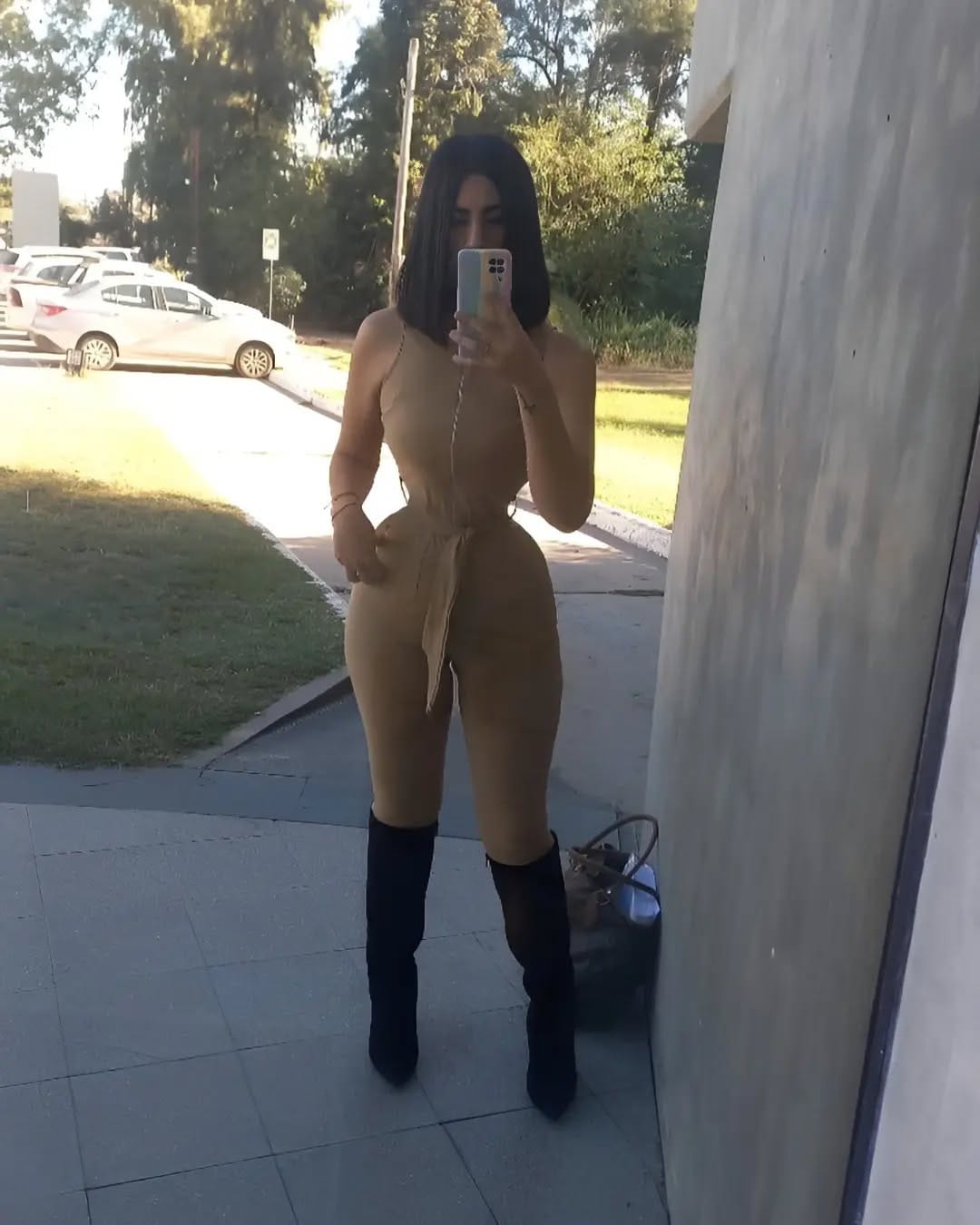 Post 9 by Nayra Arjona on Instagram (image)