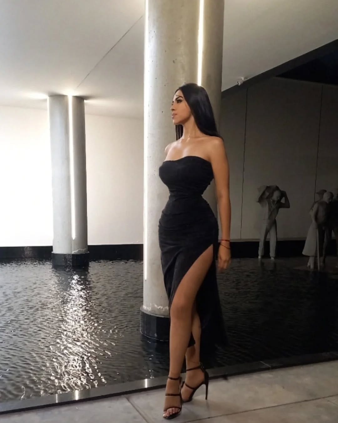 Post 2 by Nayra Arjona on Instagram (image)