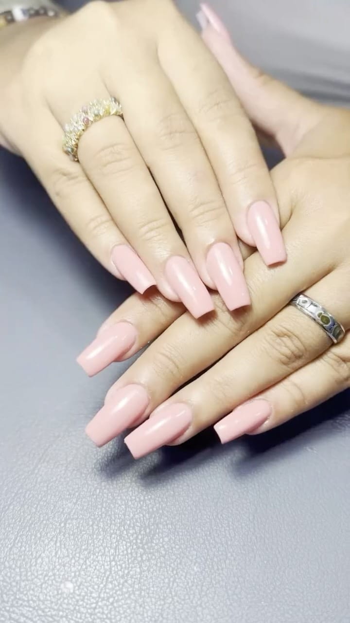 Post 7 by Manicura Cartagena  - MG Spa de Uñas on Instagram (video)