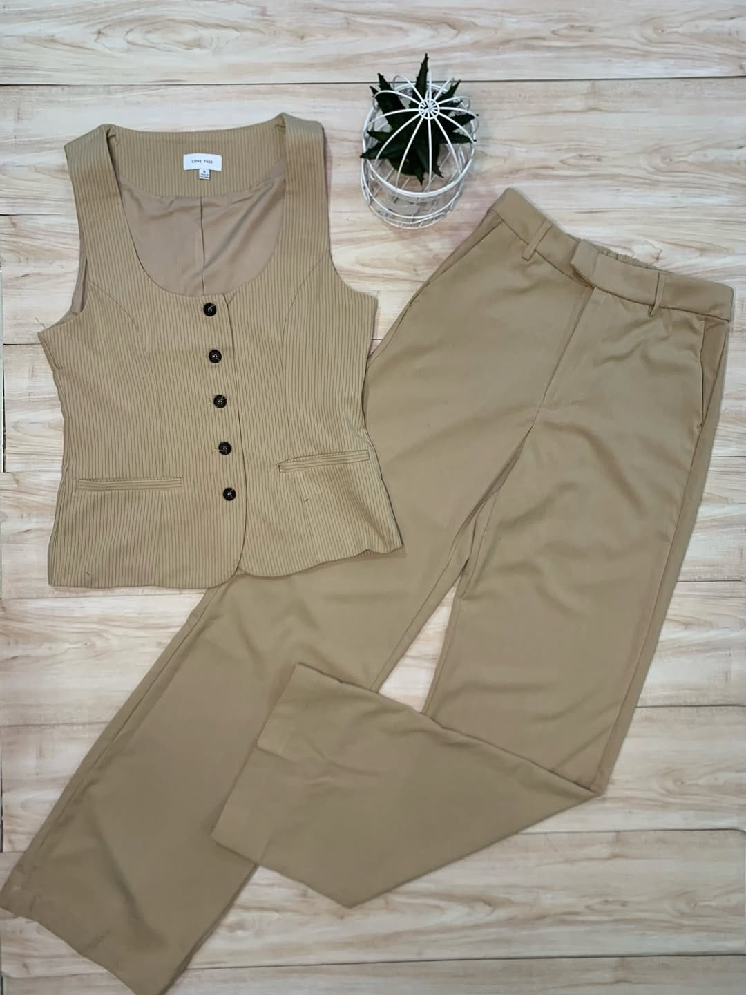 Post 8 by Tienda de ropa para dama al mayor y detal on Instagram (carousel)
