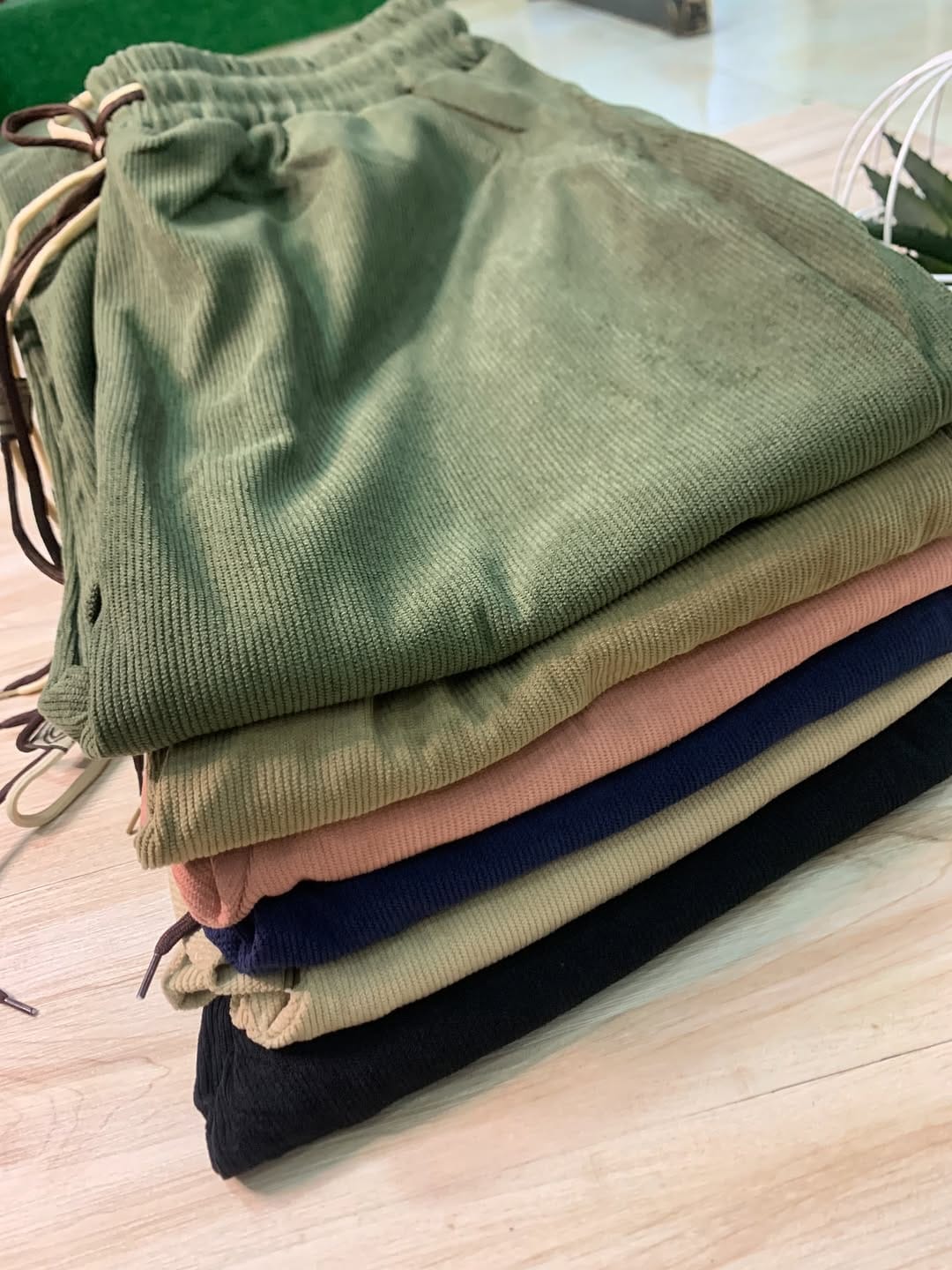 Post 5 by Tienda de ropa para dama al mayor y detal on Instagram (carousel)
