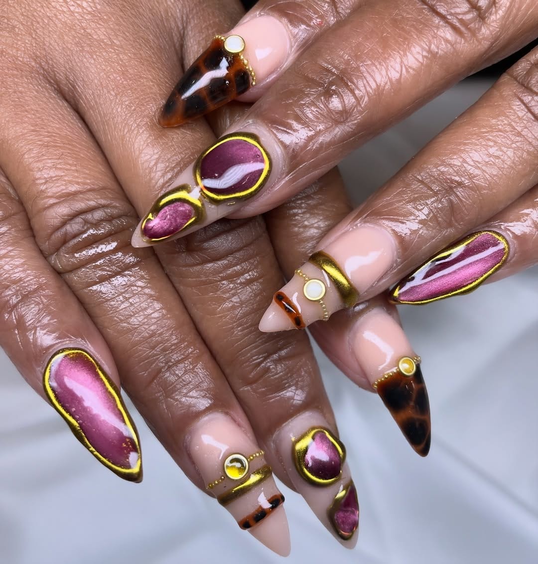 Post 7 by Nail Salon | Pedi-Medi | Acrylic | Gel X-Builder | Dip | Wax on Instagram (image)