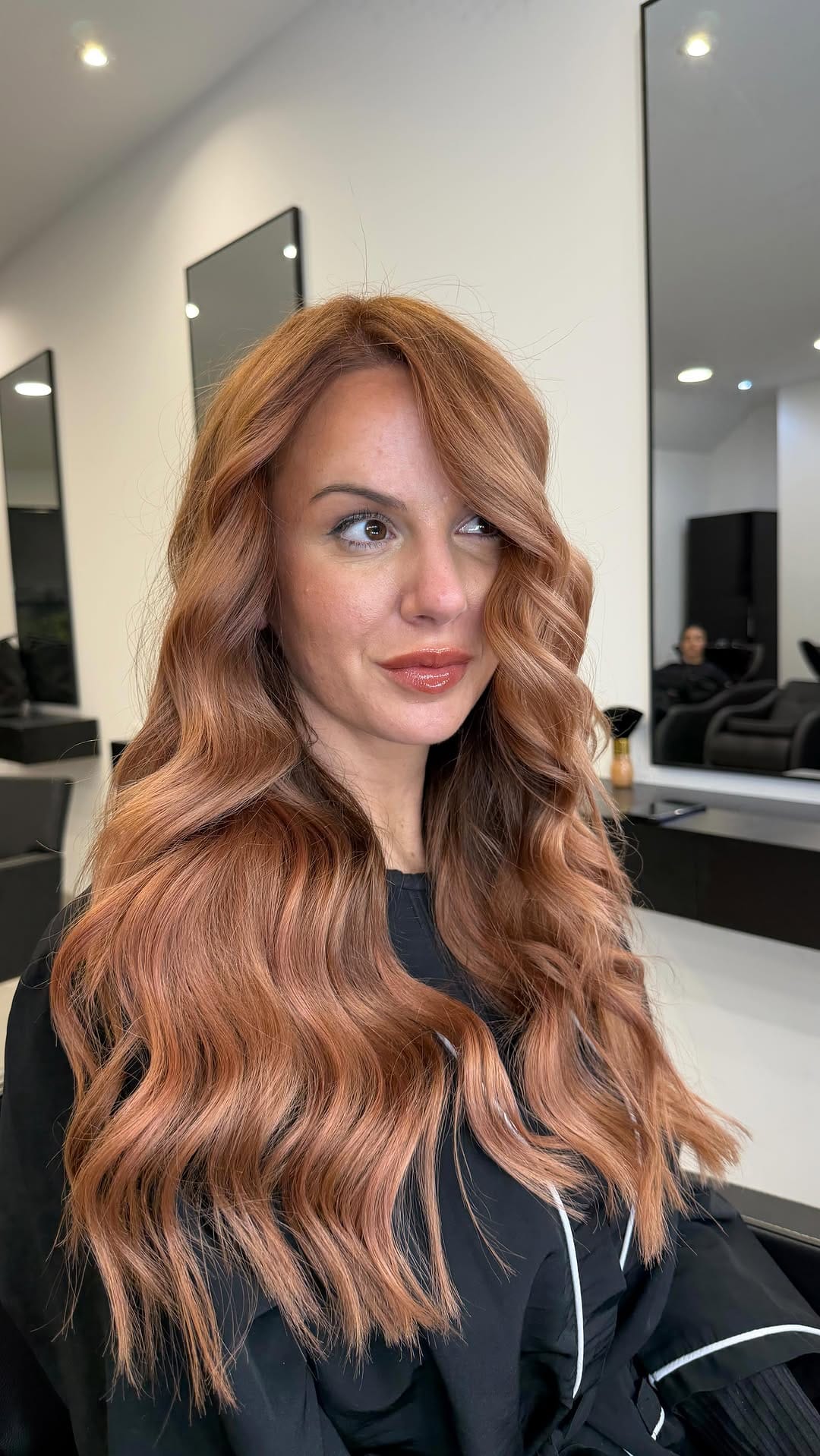 Post 2 by 𝐒𝐇𝐈𝐊𝐈 𝐕𝐀𝐑𝐆𝐀𝐒 on Instagram (video)
