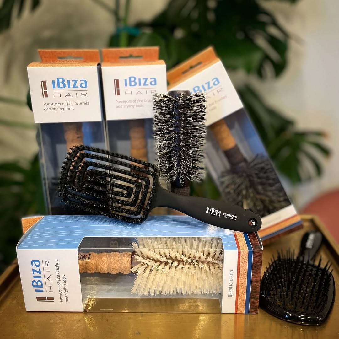 Post 4 by Ibiza Hair Tools on Instagram (image)