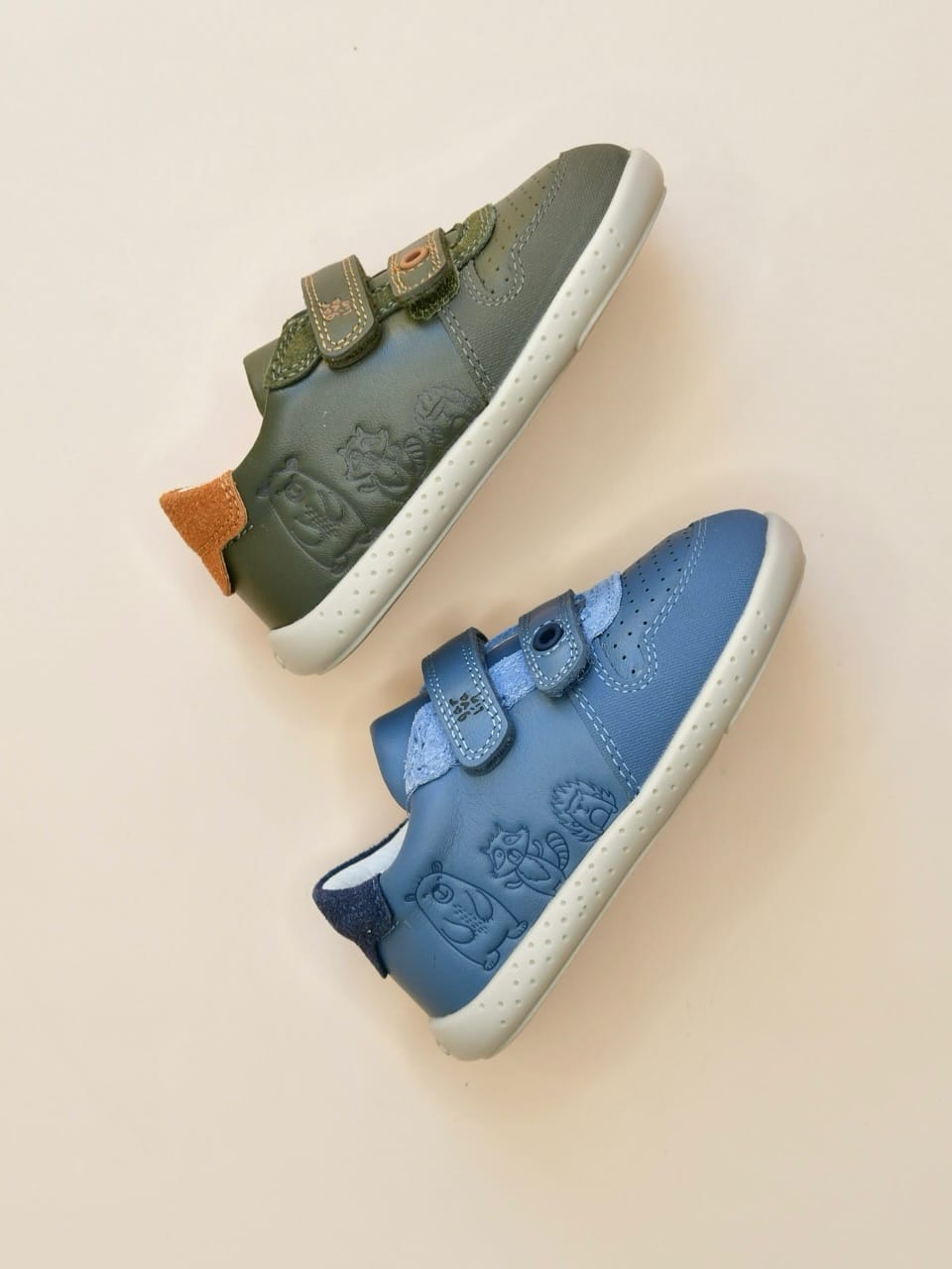 Post 3 by AmorShoes on Instagram (carousel)