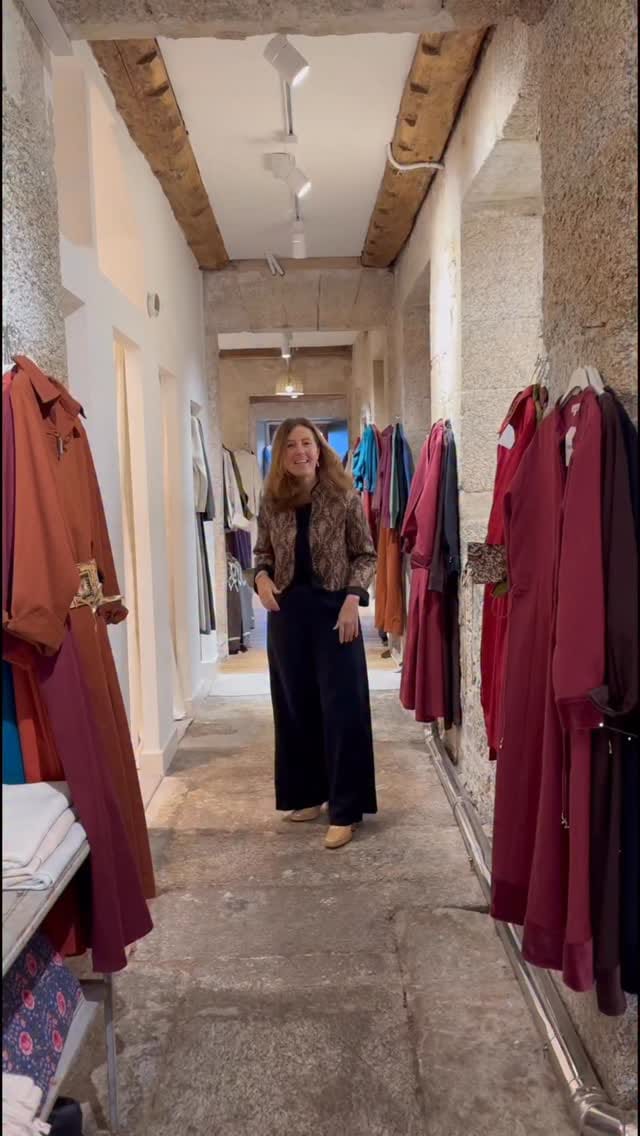 Post 8 by La Tienda De Julia on Instagram (video)