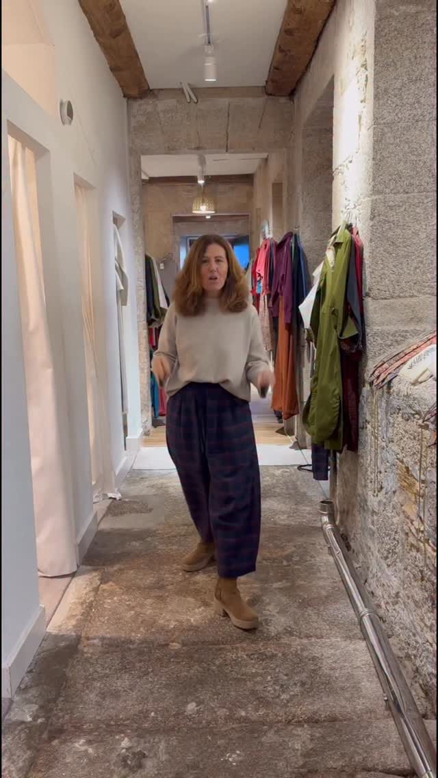 Post 5 by La Tienda De Julia on Instagram (video)