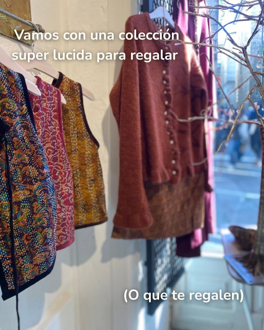 Post 7 by La Tienda De Julia on Instagram (carousel)