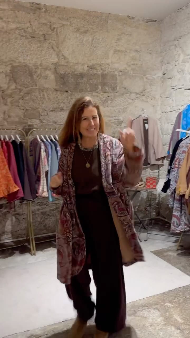 Post 3 by La Tienda De Julia on Instagram (video)