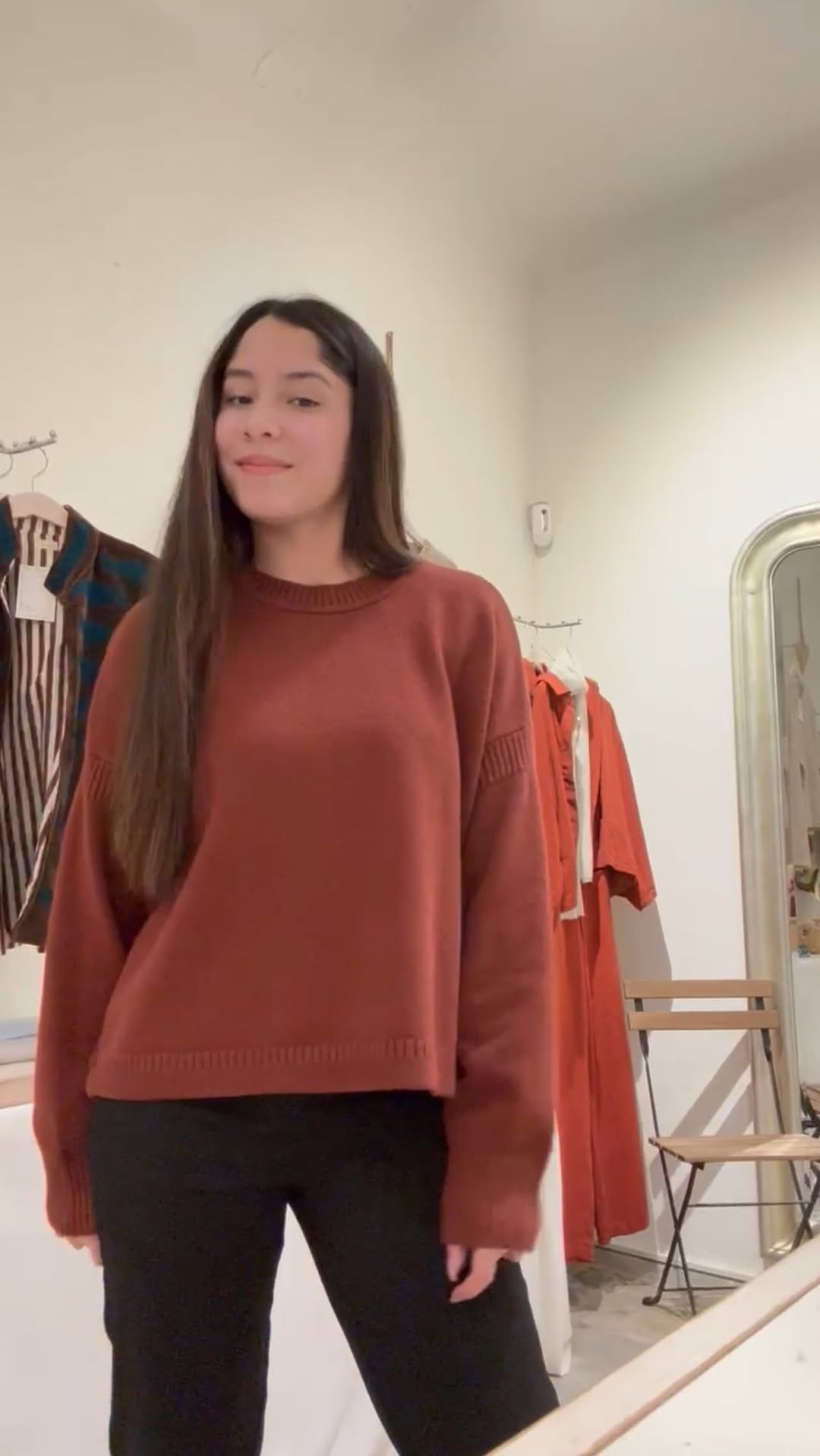Post 4 by La Tienda De Julia on Instagram (video)