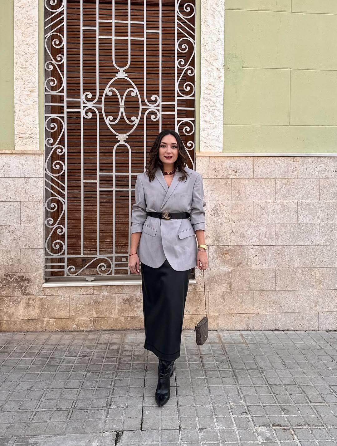 Post 2 by 𝑨𝒏𝒅𝒓𝒆𝒂 𝑩𝒐𝒔𝒄𝒉 • Lifestyle • Fashion •inspo on Instagram (carousel)